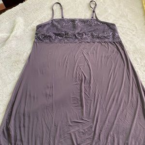 Rhonda Shear shelf-bra chemise